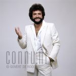 06-12-1989 Hans Bouwens als George Baker in studio te Amsterdam Photo: Govert de Roos/Connu

[keywords]Posed, Eyecontact, Swimmingpool[/keywords]